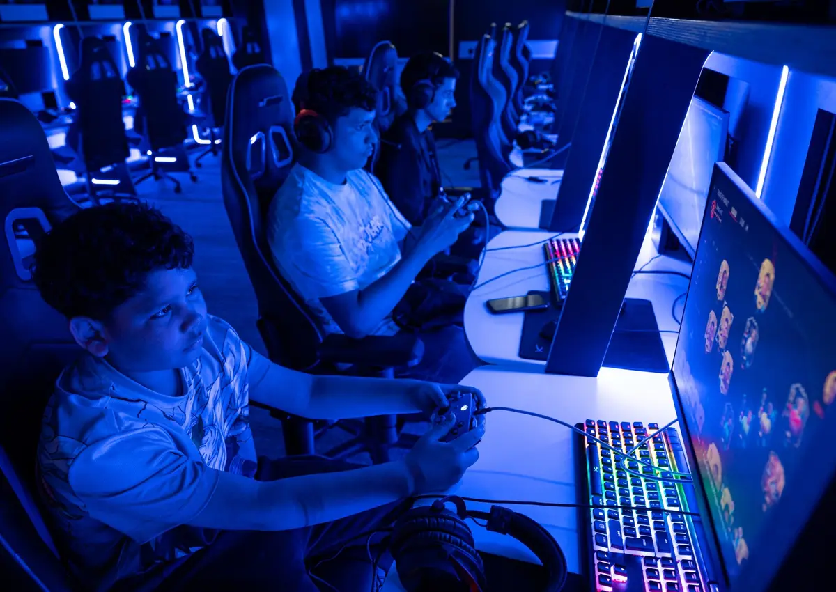 Gaming desks in the arena